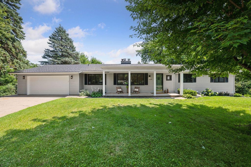 7329 Ridgeway Road, Golden Valley, MN 55427