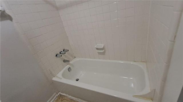 340 Teal Court, Roswell, GA 30076