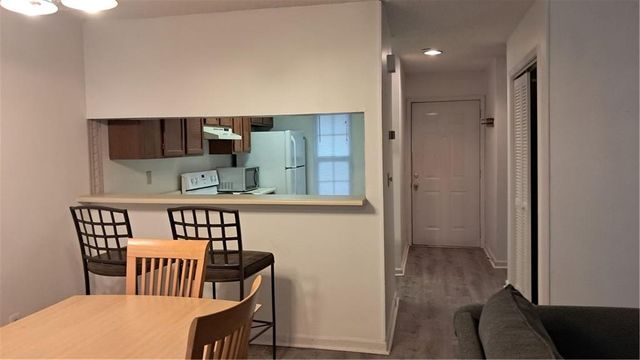 340 Teal Court, Roswell, GA 30076