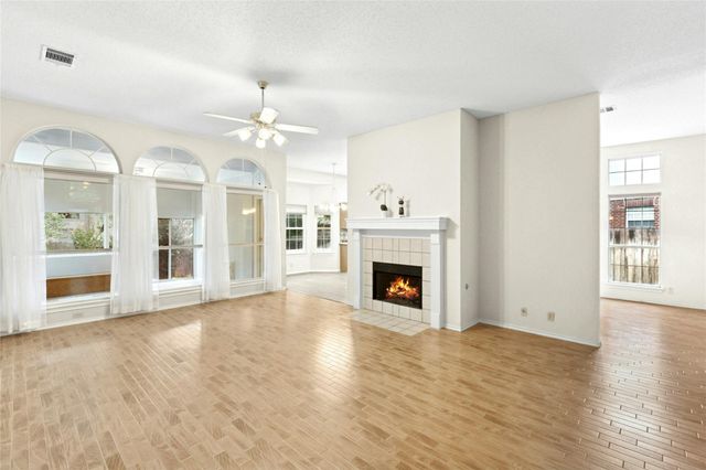 1212 Dove CIR, Cedar Park, TX 78613