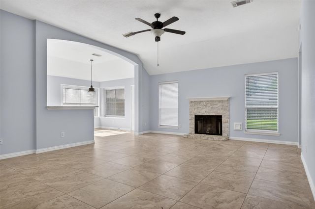 2807 Travick Lane, Houston, TX 77073
