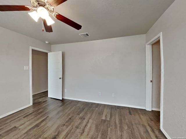 12923 Cicely Court, St Hedwig, TX 78152