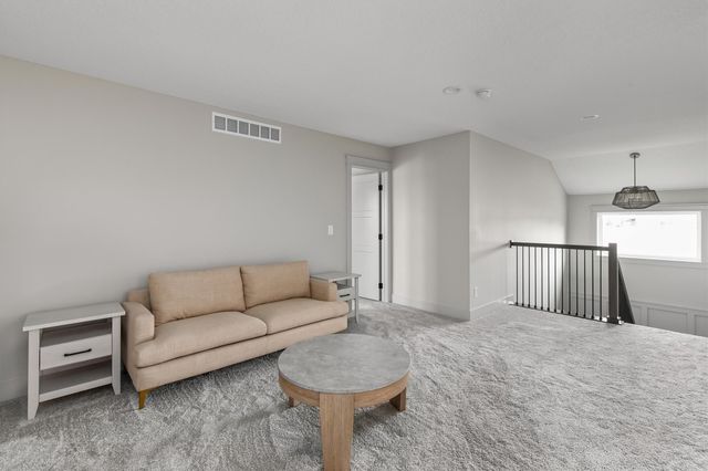 3801 SE 30th Street, Ankeny, IA 50021