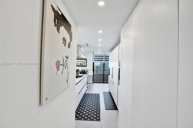 520 Brickell Key Drive A1015, Miami, FL 33131