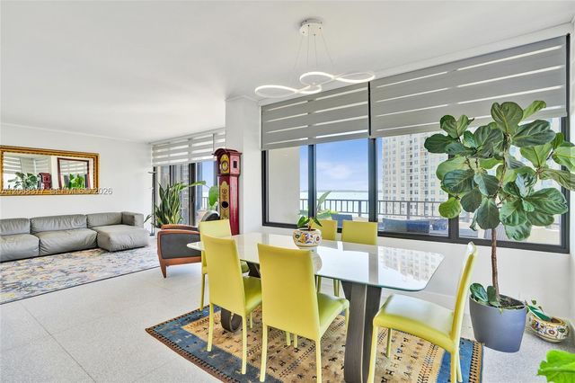 520 Brickell Key Drive A1015, Miami, FL 33131