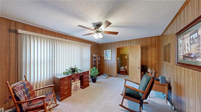 4211 VILLAGE Drive, Trinity, NC 27370