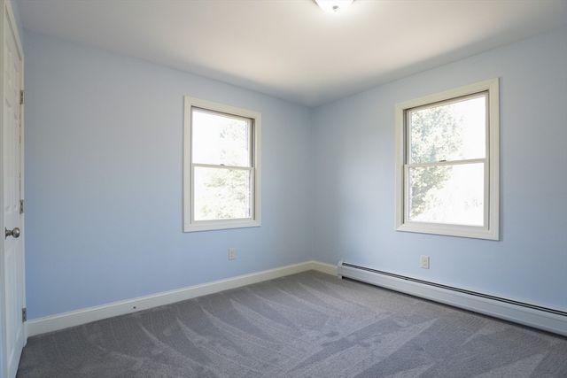 1477 Dunhamtown Brimfield Rd, Brimfield, MA 01010