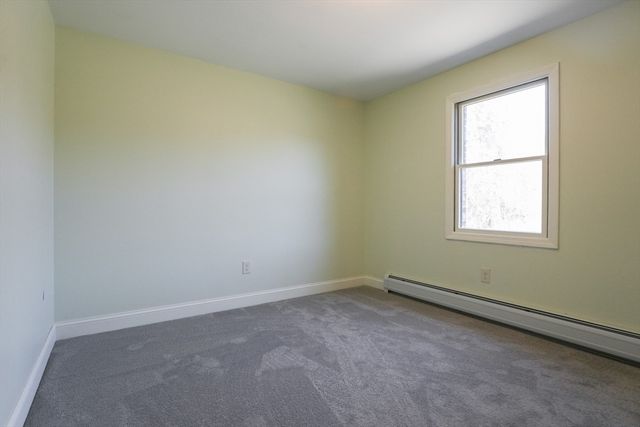 1477 Dunhamtown Brimfield Rd, Brimfield, MA 01010