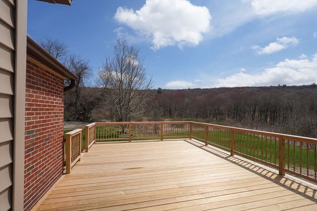 1477 Dunhamtown Brimfield Rd, Brimfield, MA 01010