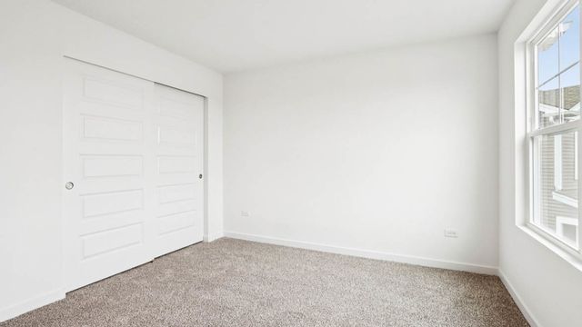 14902 S Parkview Drive, Plainfield, IL 60544