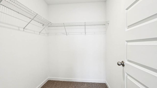 14902 S Parkview Drive, Plainfield, IL 60544