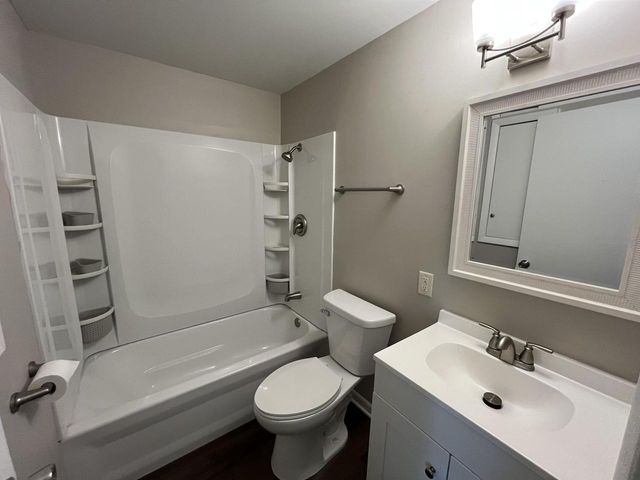 2109 87th PLACE, Kenosha, WI 53143