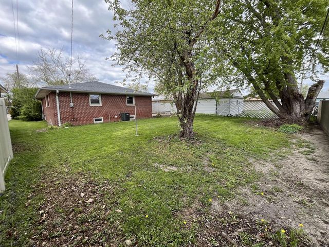 2109 87th PLACE, Kenosha, WI 53143