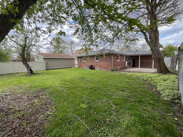 2109 87th PLACE, Kenosha, WI 53143