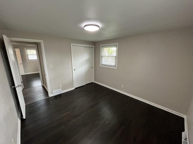 2109 87th PLACE, Kenosha, WI 53143