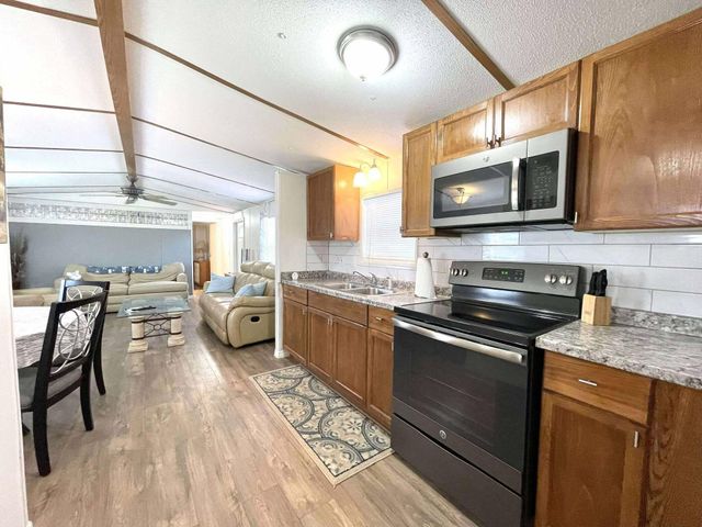 8672 SE 59th Drive, Okeechobee, FL 34974