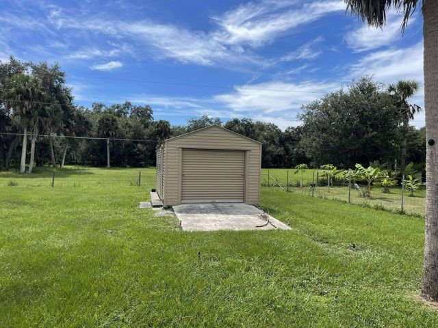 8672 SE 59th Drive, Okeechobee, FL 34974