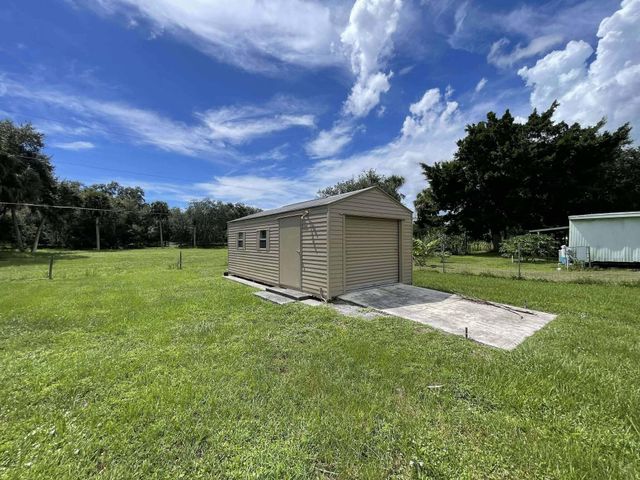 8672 SE 59th Drive, Okeechobee, FL 34974