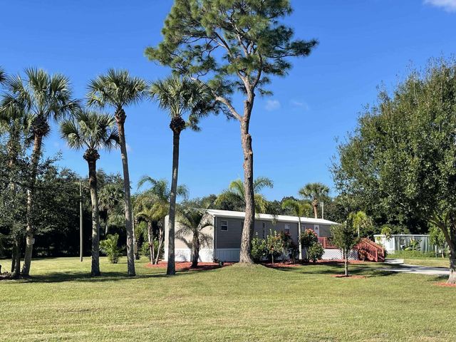 8672 SE 59th Drive, Okeechobee, FL 34974