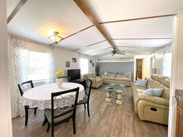 8672 SE 59th Drive, Okeechobee, FL 34974