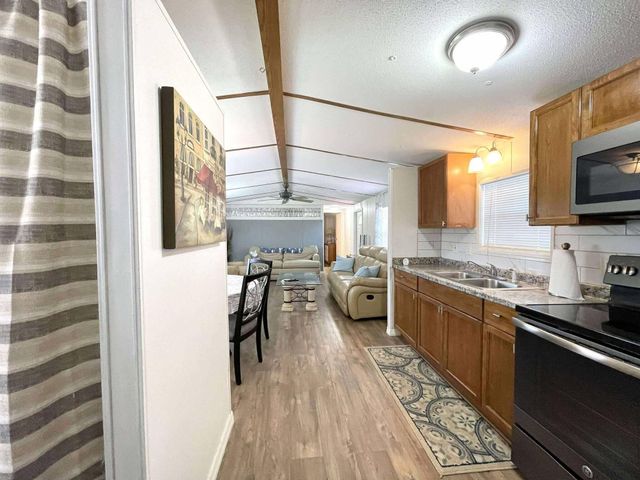 8672 SE 59th Drive, Okeechobee, FL 34974