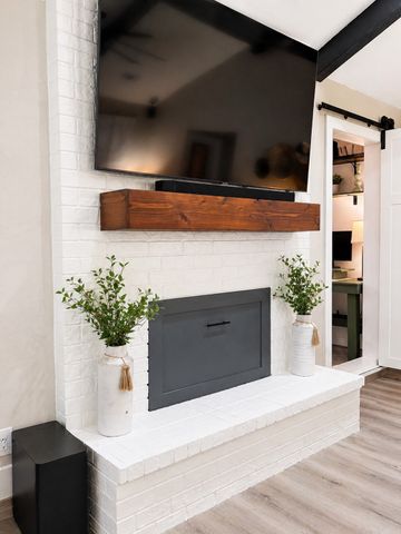 848 W Lynn Creek Drive, Arlington, TX 76001