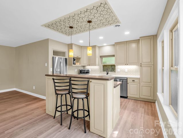 44 Jervey Road 4C, Tryon, NC 28782