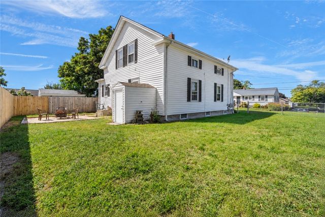 11 Faith Street, East Providence, RI 02914