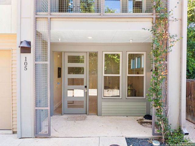 135 Cedar St Unit 105, San Antonio, TX 78210