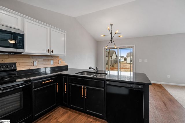 116 Veranda Circle, Pendleton, SC 29670