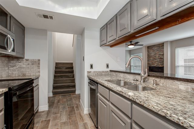 13109 Burninglog Lane, Dallas, TX 75243