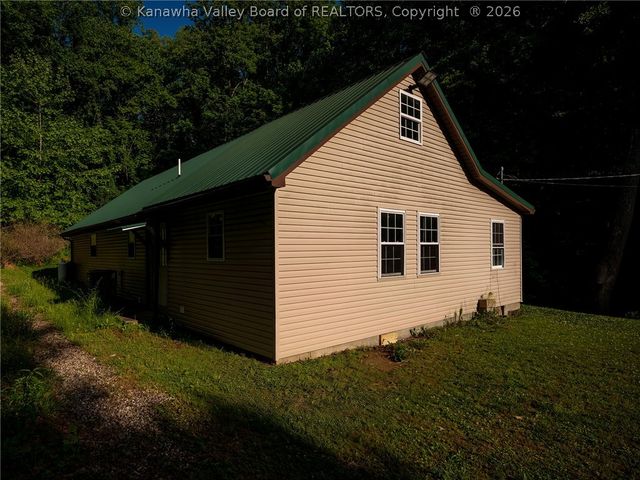 244 Silas Drive, Charleston, WV 25312