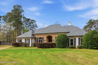 412 Ashbourn Court, Madison, MS 39110