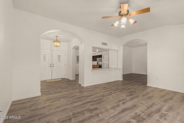 15604 W SENTINEL Drive, Sun City West, AZ 85375