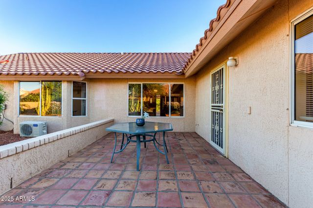 15604 W SENTINEL Drive, Sun City West, AZ 85375