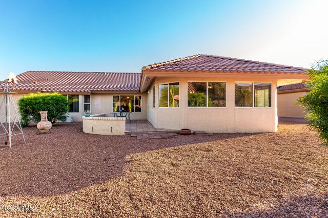 15604 W SENTINEL Drive, Sun City West, AZ 85375