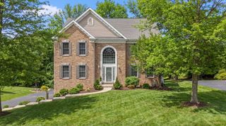 2483 Willow Oak Drive, Hampton, PA 15101