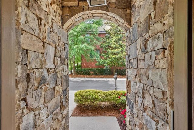 34 High Top Circle, Sandy Springs, GA 30328