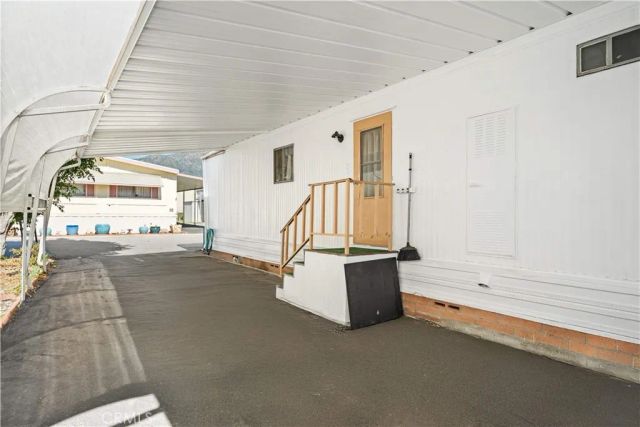 1035 E Huntington Dr., Monrovia, CA 91016