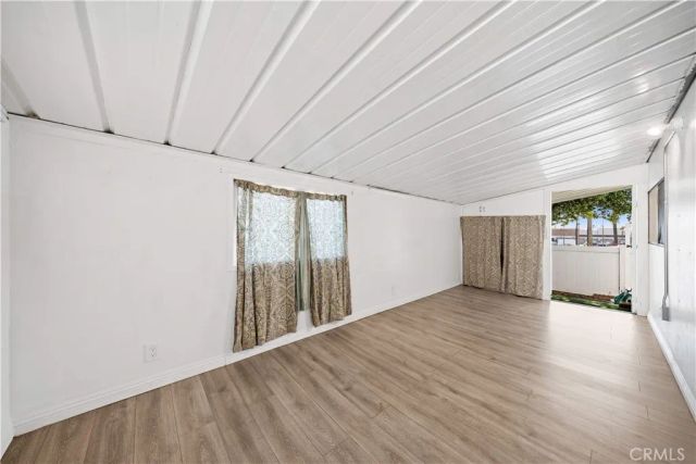 1035 E Huntington Dr., Monrovia, CA 91016