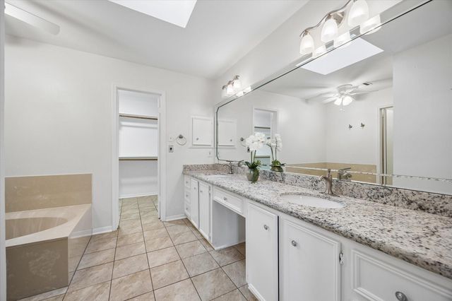 12107 Burgoyne Drive, Houston, TX 77077
