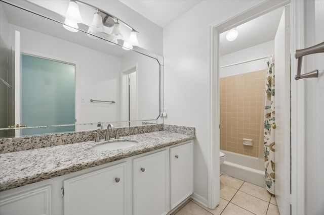 12107 Burgoyne Drive, Houston, TX 77077
