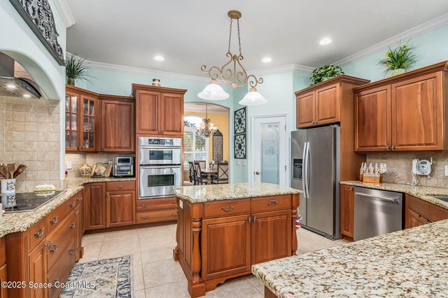 6115 Anello Drive, Melbourne, FL 32940