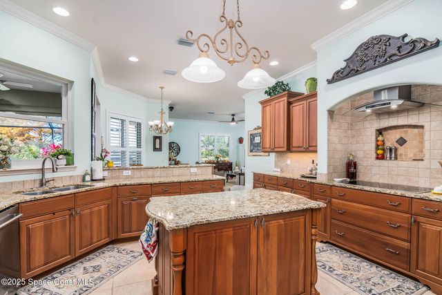 6115 Anello Drive, Melbourne, FL 32940