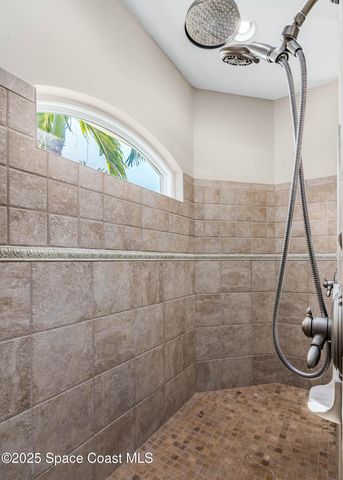 6115 Anello Drive, Melbourne, FL 32940