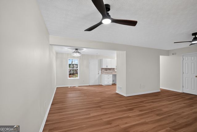 3380 Salem Cove Way SE, Conyers, GA 30013