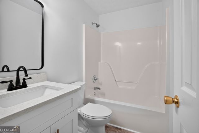 3380 Salem Cove Way SE, Conyers, GA 30013