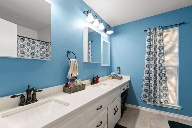 8292 Hartrick Bluff RD, Temple, TX 76502