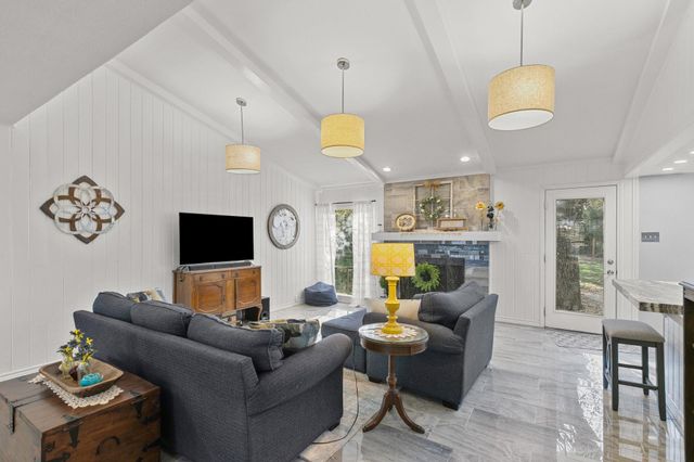 8292 Hartrick Bluff RD, Temple, TX 76502