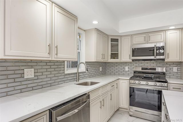 66 Paerdegat 1st Street, Brooklyn, NY 11236